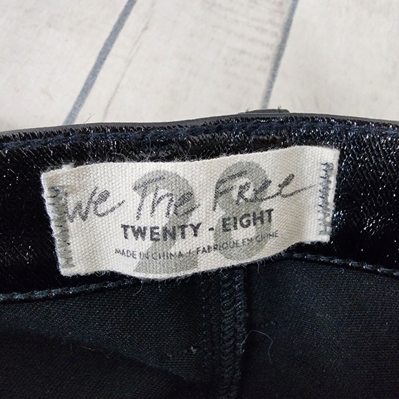 Free People We The Free Vegan Patent Leather Pant Button Fly 5  Pocket Black 28 - Picture 3 of 16